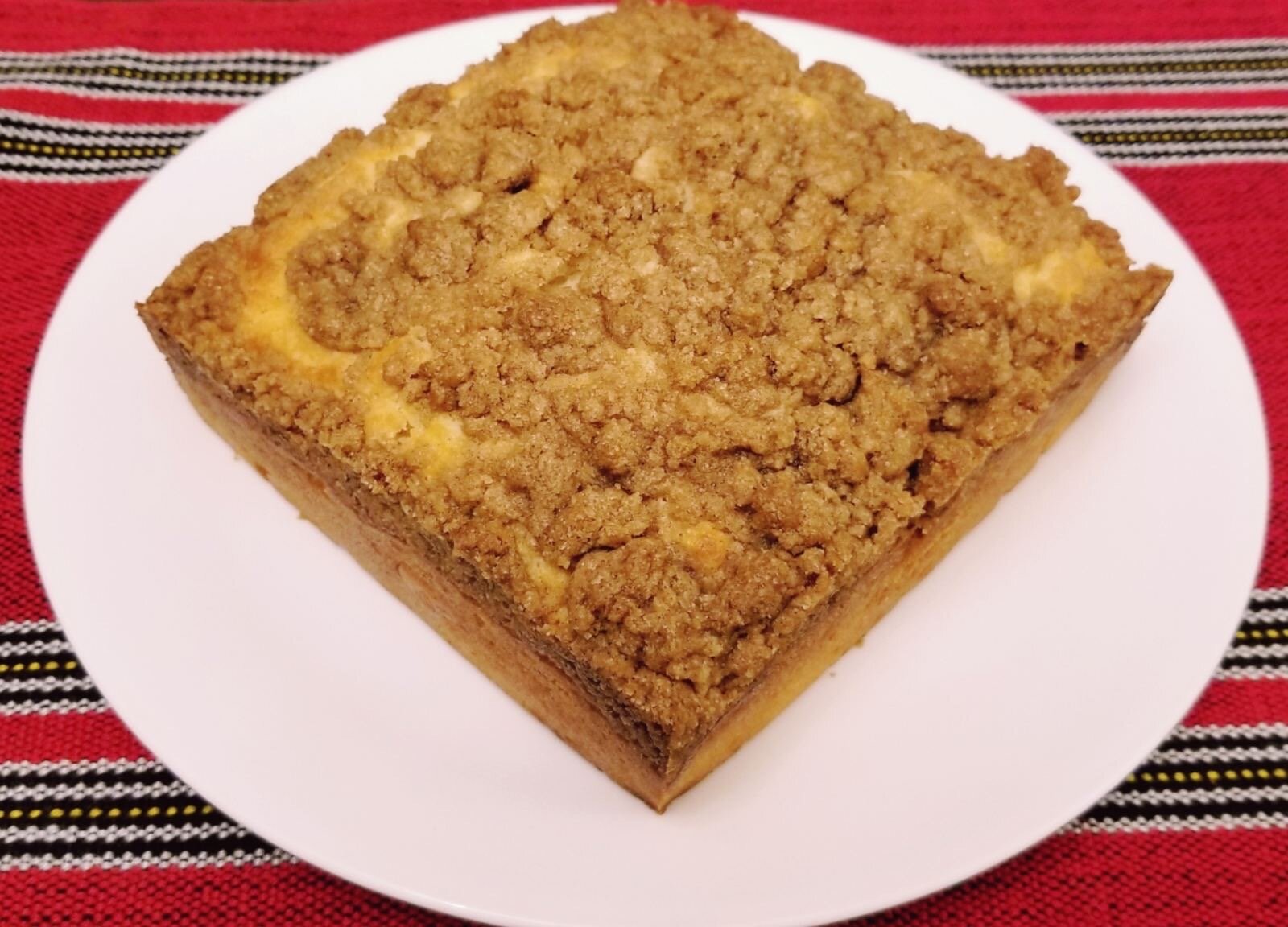 Chocolate Banana Streusel Cake